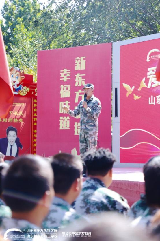 漕运、河道总督府衙落户此地，使得淮安、淮扬菜名声大振